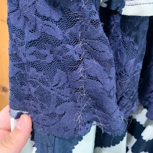 DJ Navy and White Dress - Picture 13 of 15